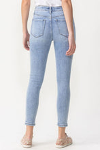 Load image into Gallery viewer, Talia High Rise Crop Skinny Jeans
