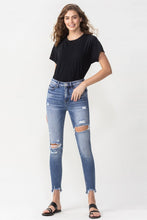 Load image into Gallery viewer, Juliana High Rise Distressed Skinny Jeans

