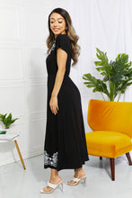 Load image into Gallery viewer, Walk In The Park Damask Midi Dress

