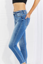 Load image into Gallery viewer, VERVET Never Too Late  Raw Hem Cropped Jeans
